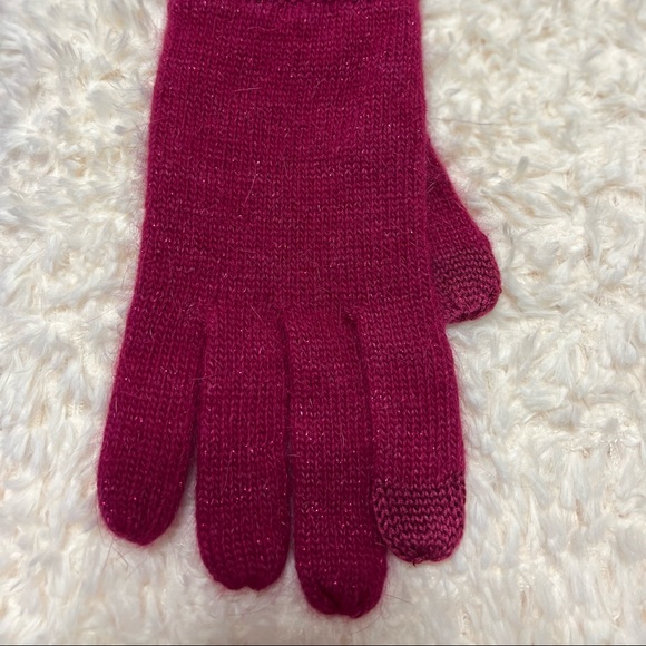 NWOT Coach Cranberry Ocelot Knit Sparkle Gloves - Picture 7 of 8